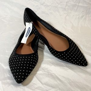 Old Navy Pointed Flats